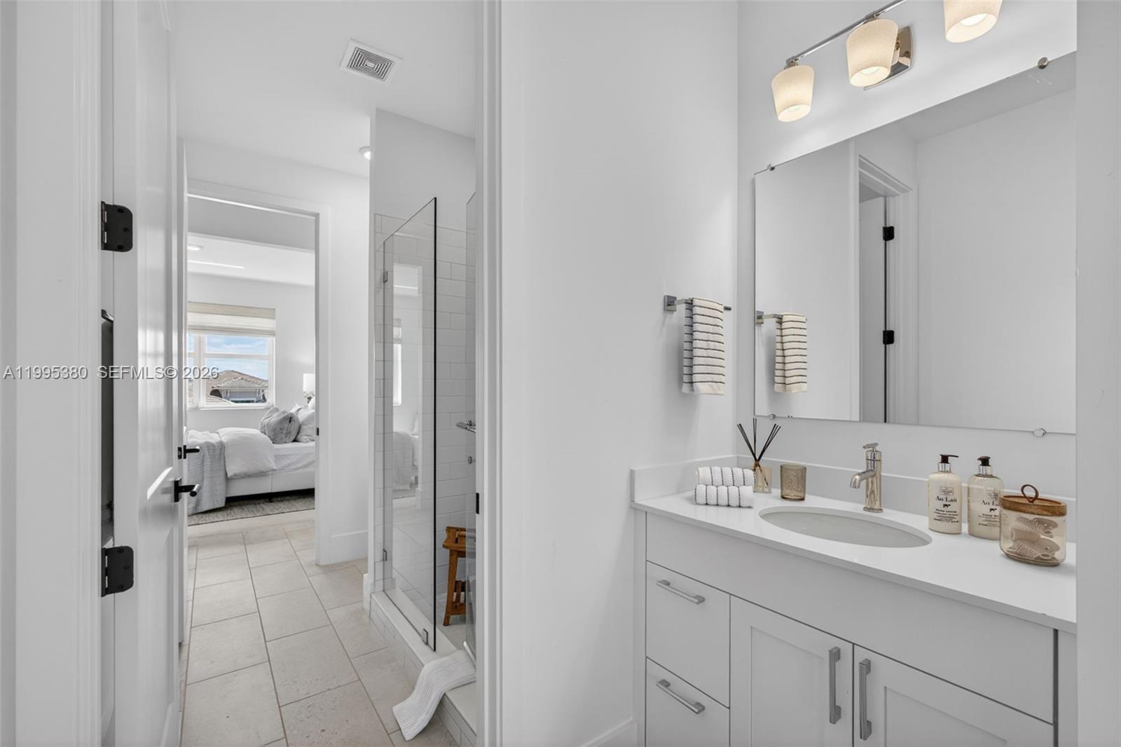 12249 Waterstone Cir