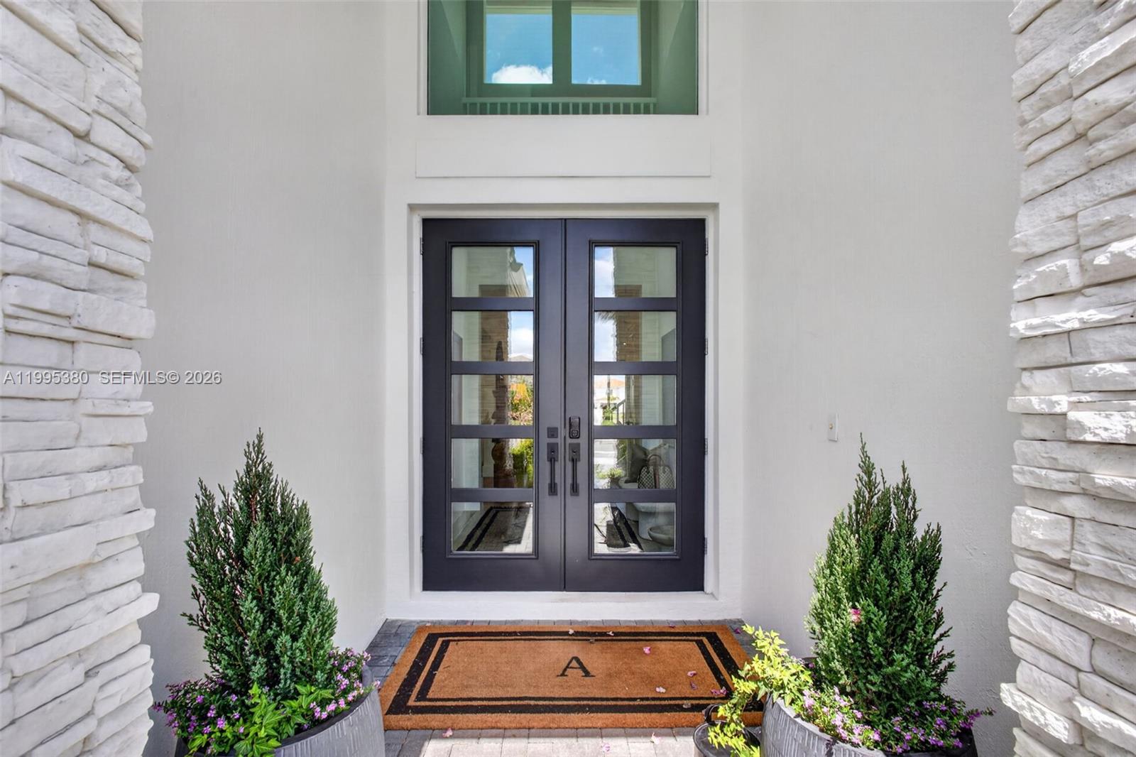 12249 Waterstone Cir