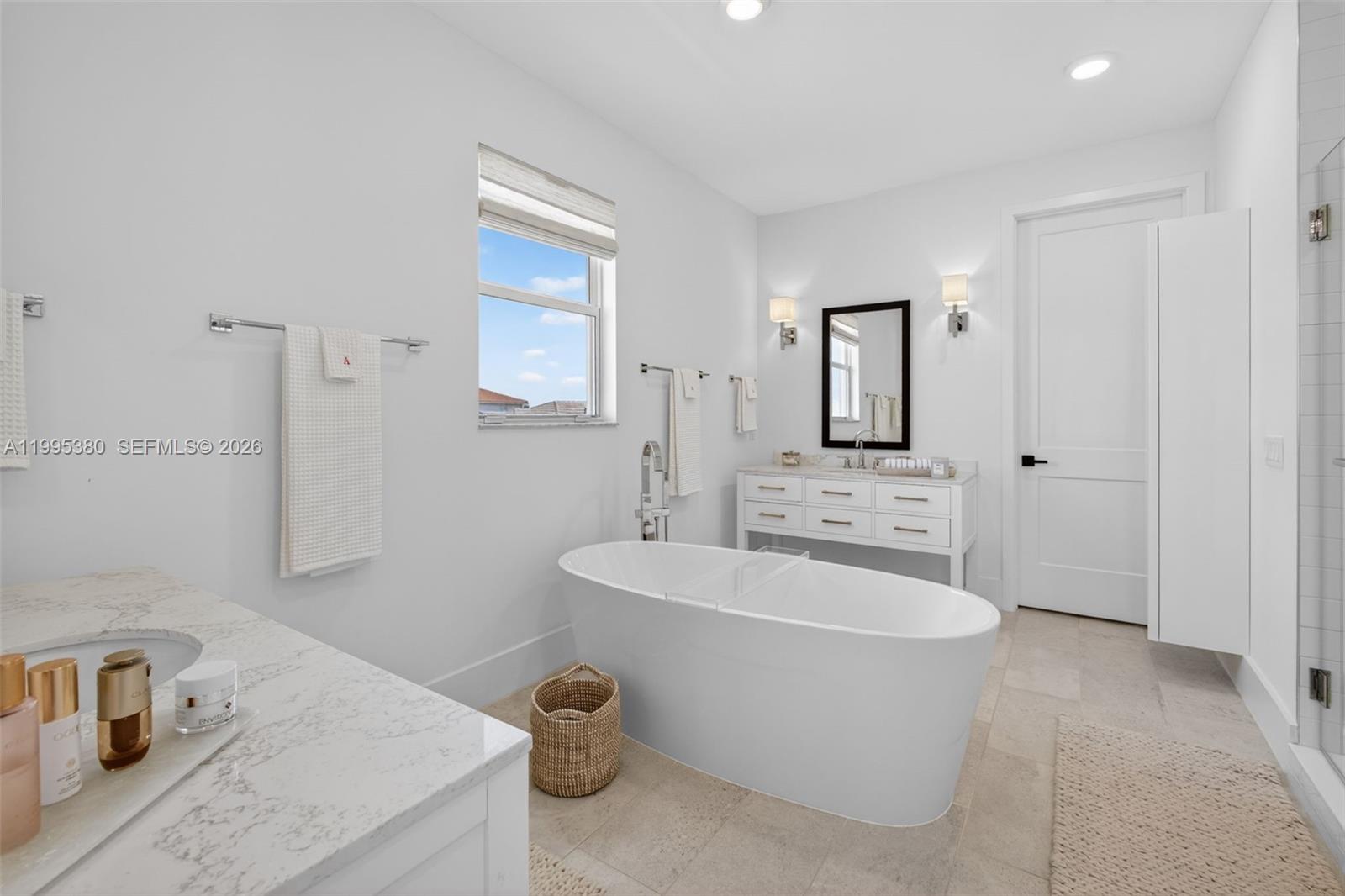 12249 Waterstone Cir