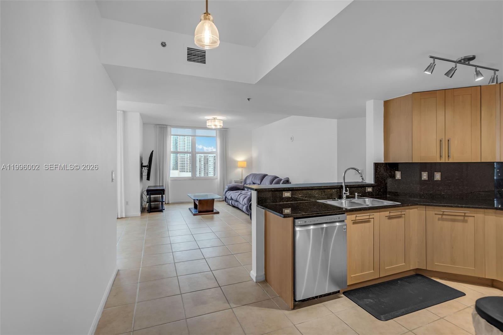 511 SE 5th Ave # 1714