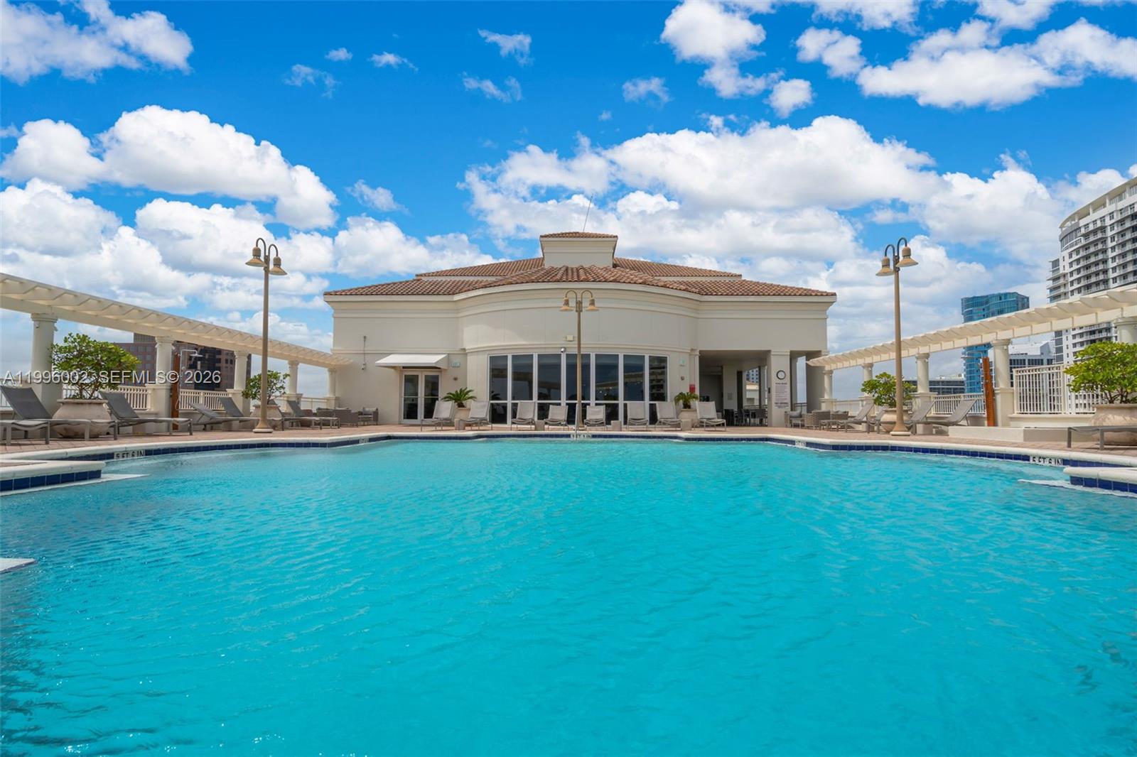 511 SE 5th Ave # 1714