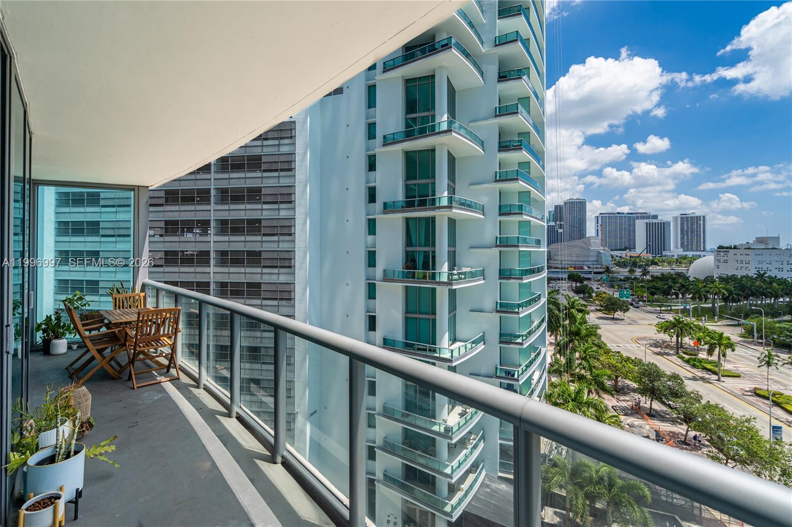 888 Biscayne Boulevard # 812