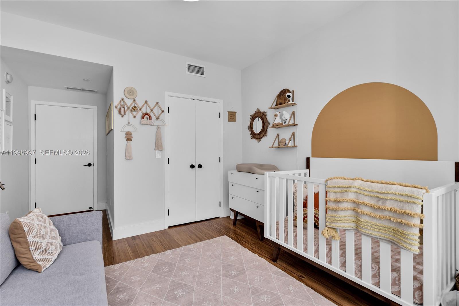 888 Biscayne Boulevard # 812