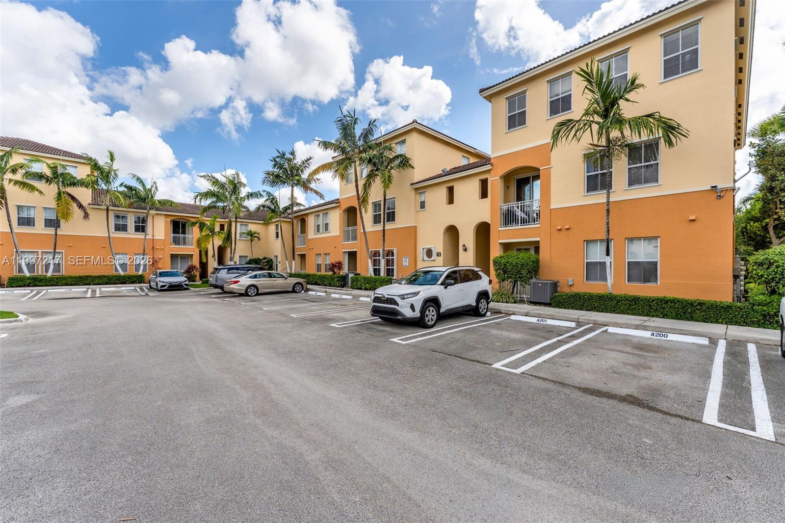 10012 NW 7th St # 206