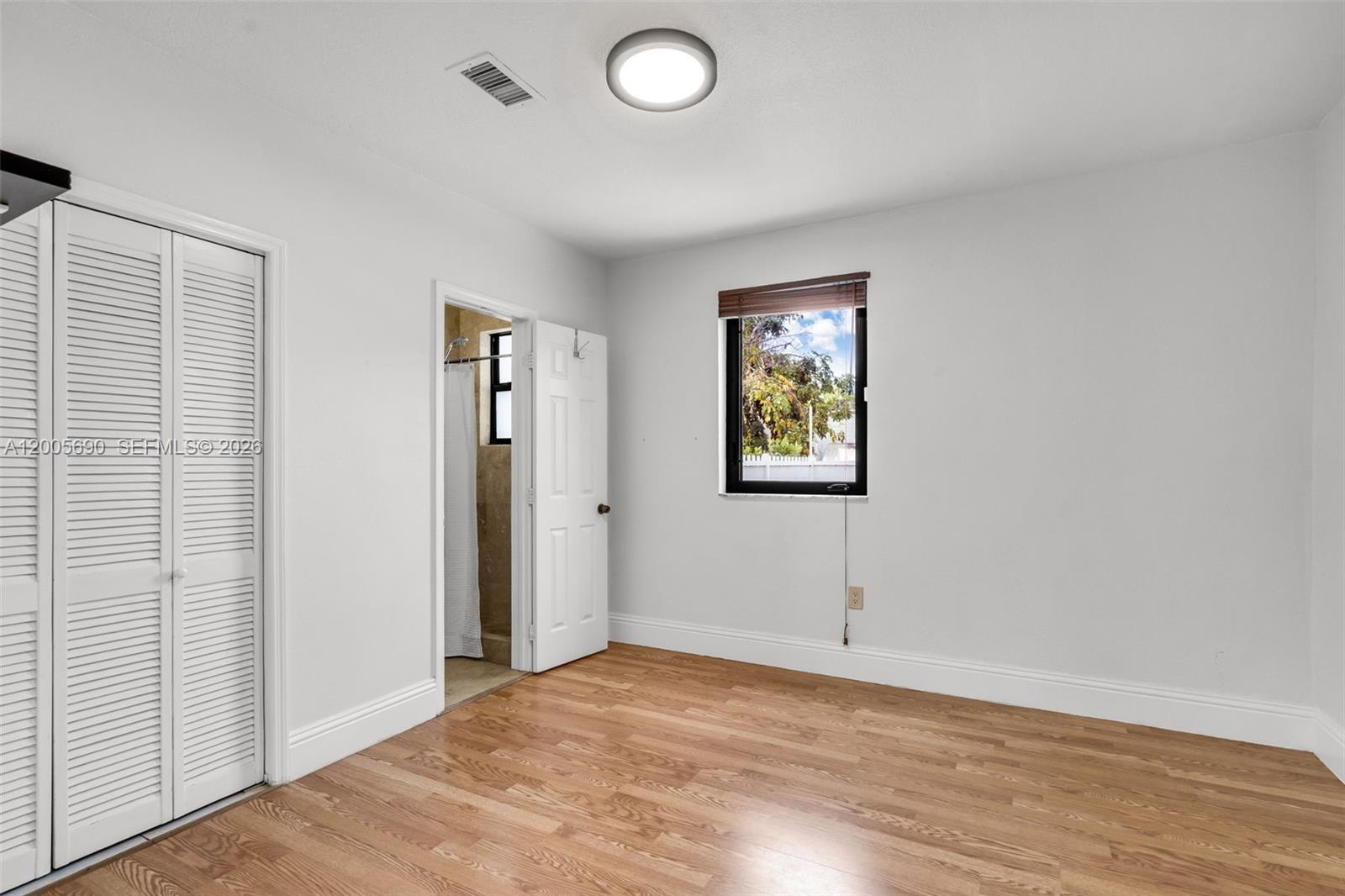 944 SW 10th Avenue