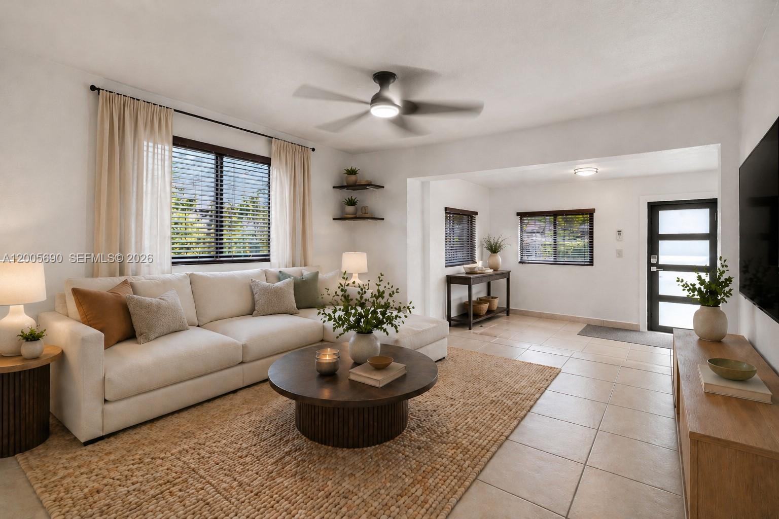 944 SW 10th Avenue