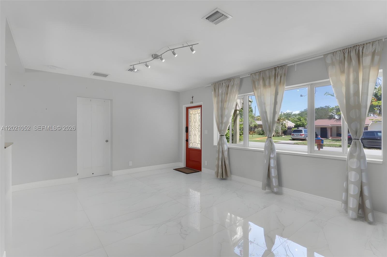 2340 SW 15th St