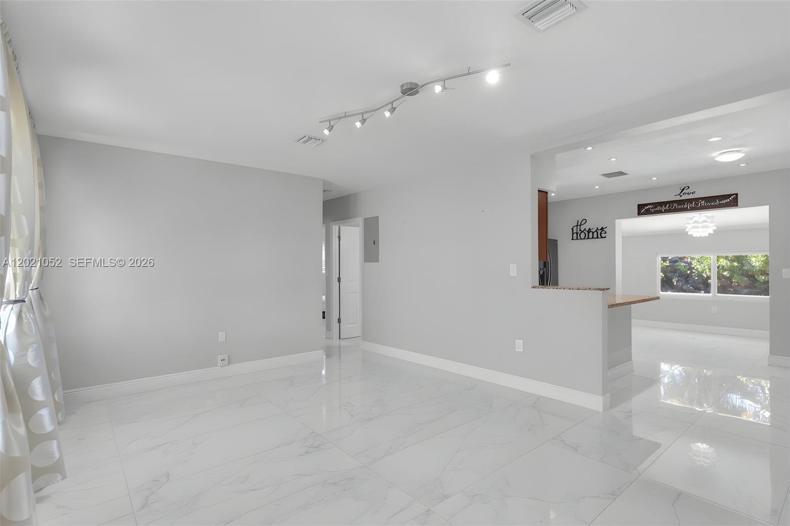 2340 SW 15th St