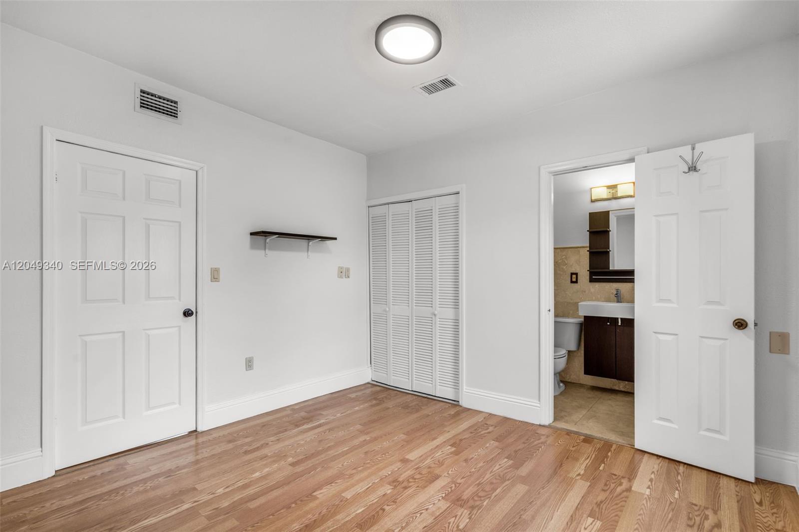 944 SW 10th Avenue