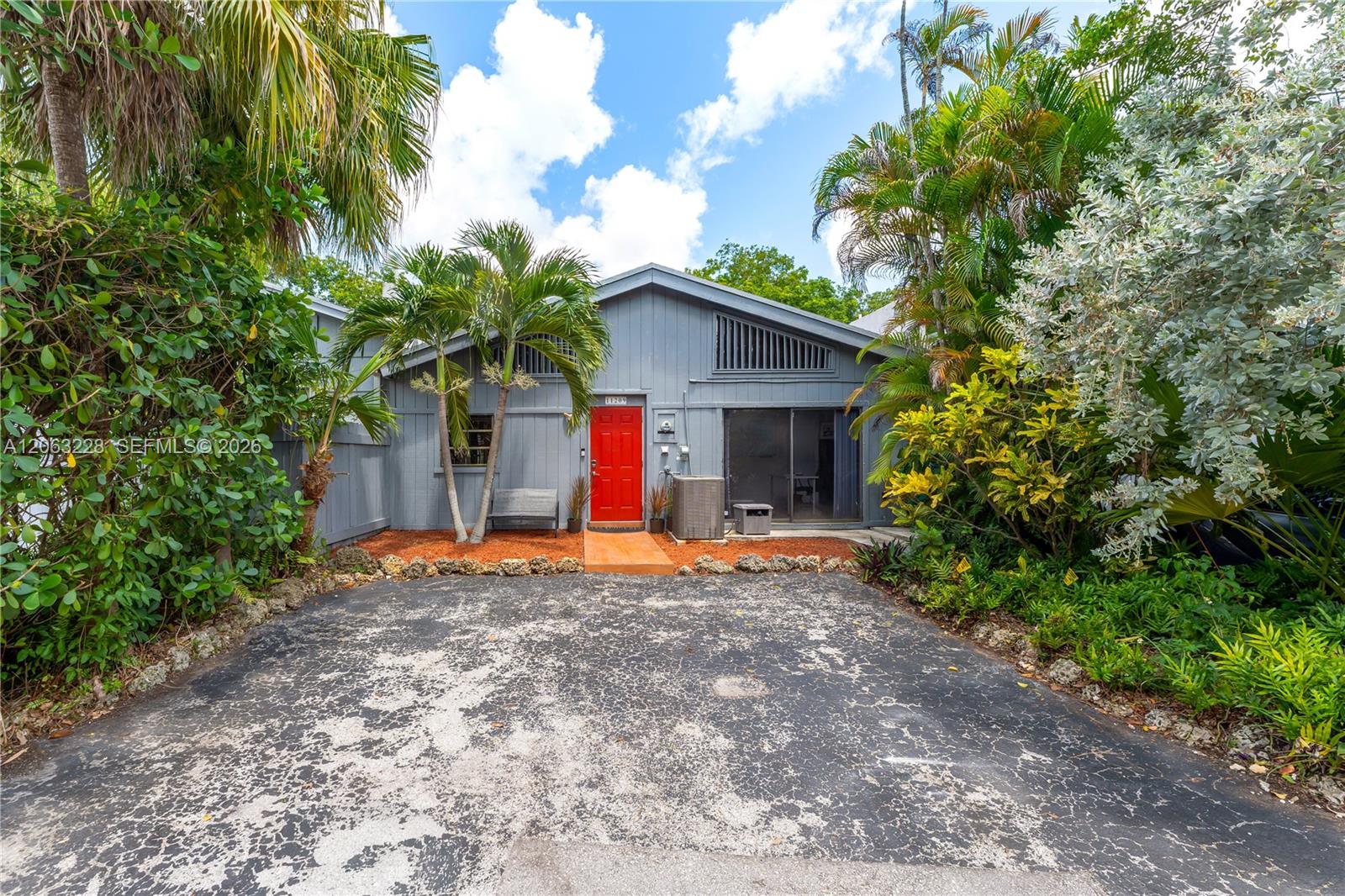 11209 SW 114th Lane Circle