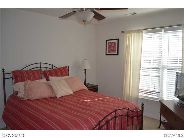 4624 Willow Leaf Place