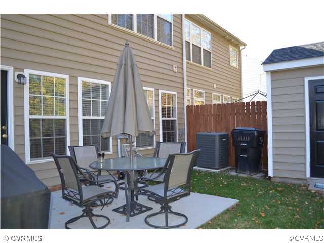 4624 Willow Leaf Place