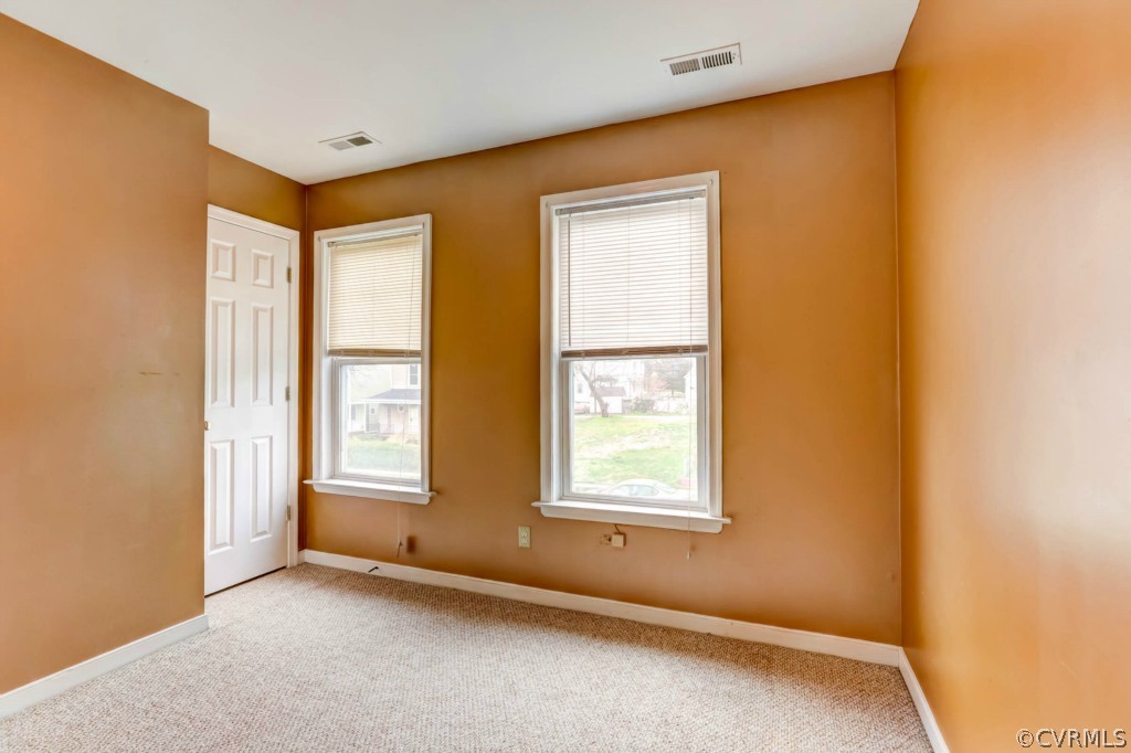 2102 North Ave