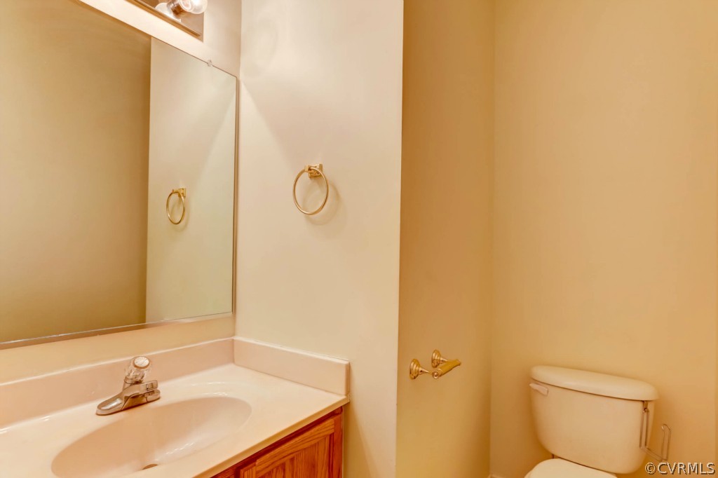 2102 North Ave