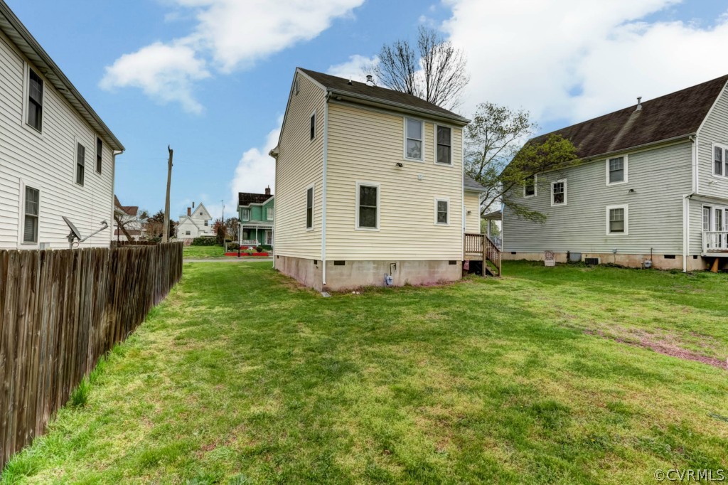 2102 North Ave