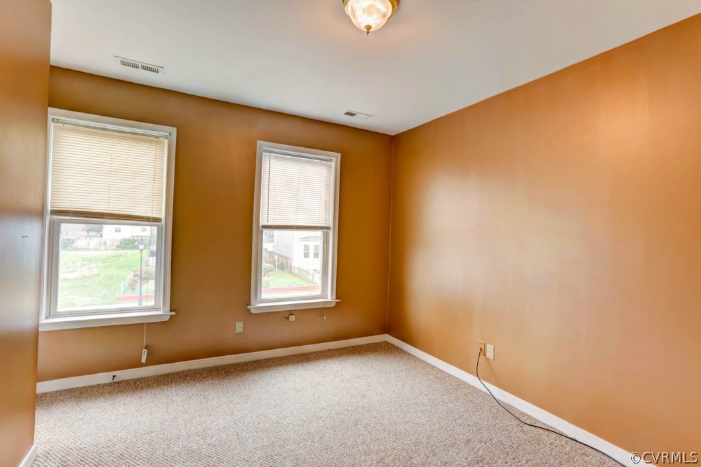2102 North Ave