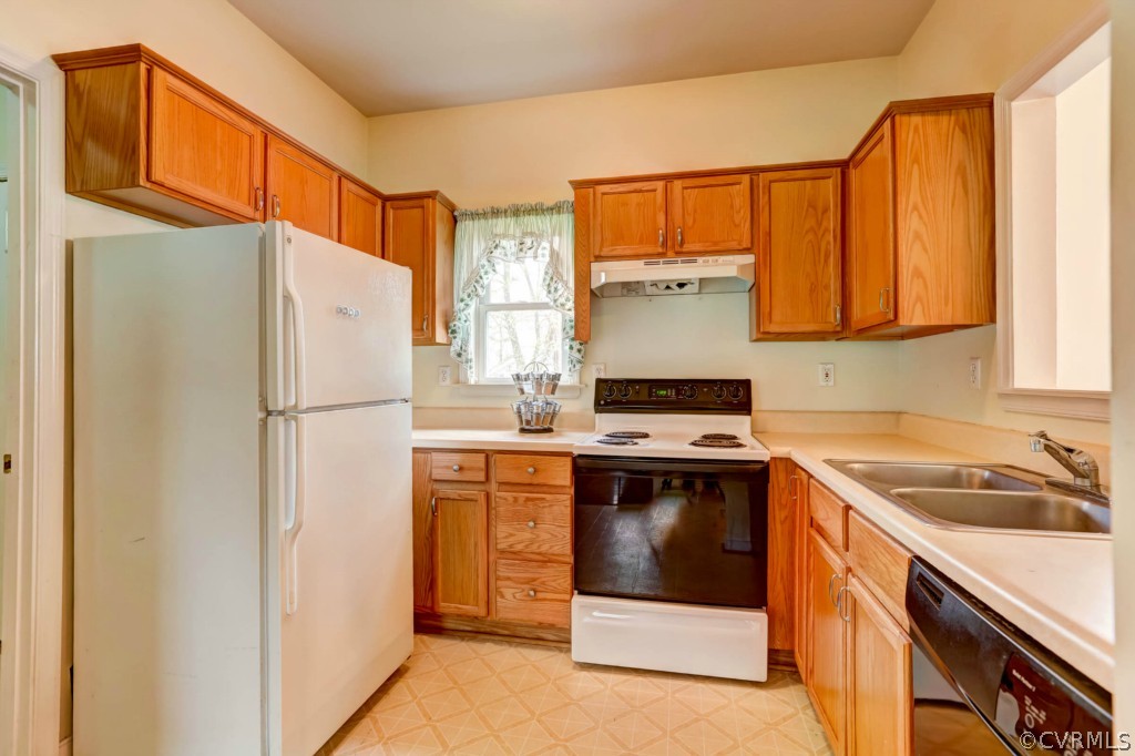 2102 North Ave
