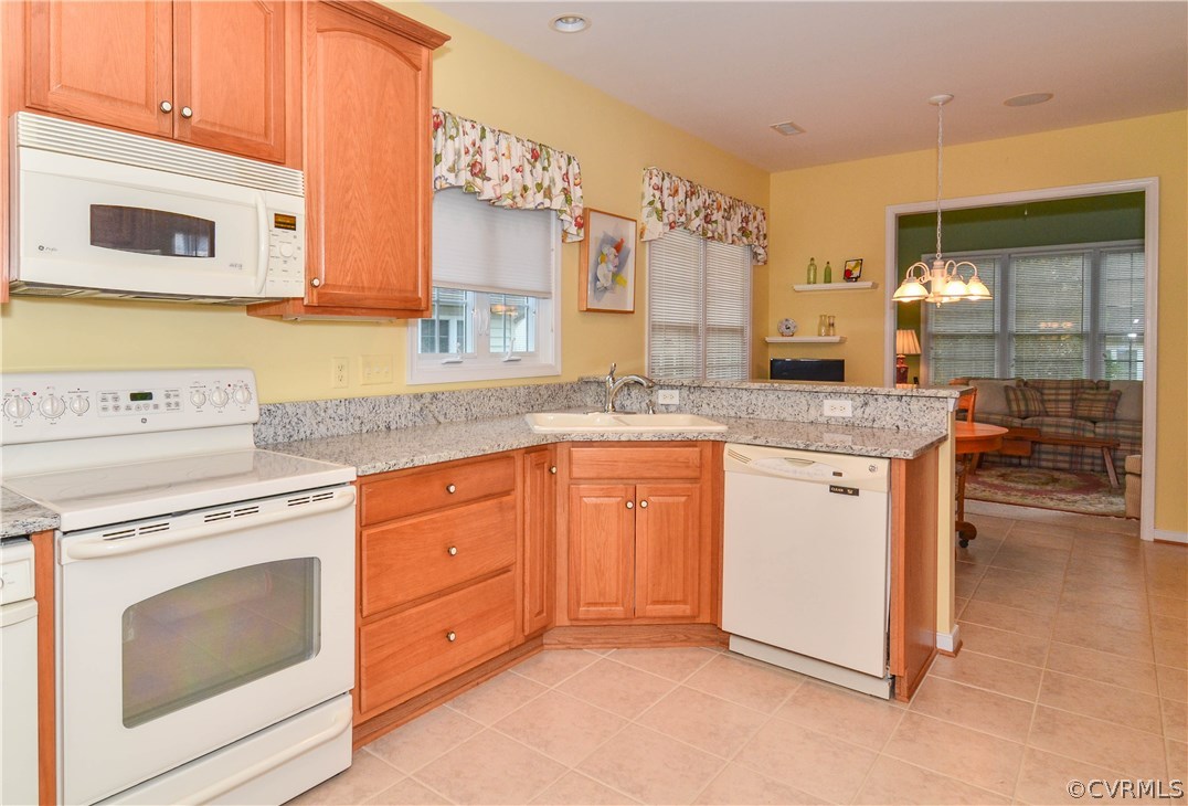 3413 Edwardsville Dr