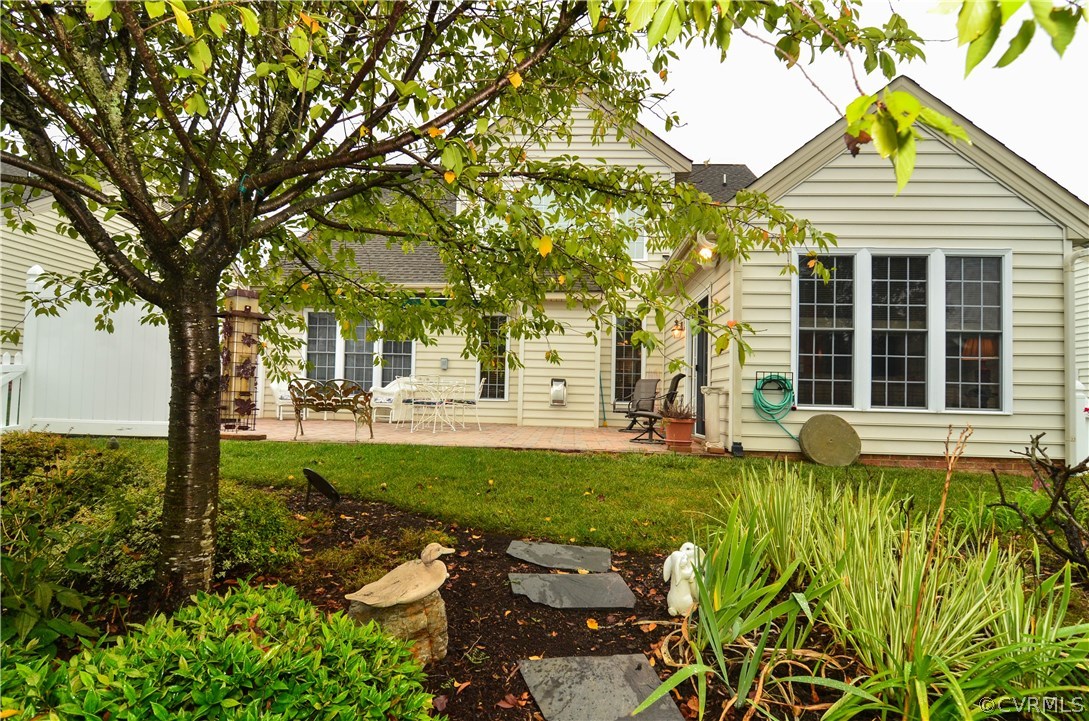 3413 Edwardsville Dr