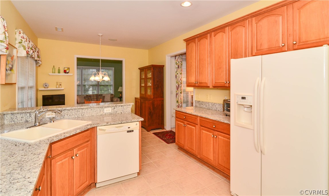 3413 Edwardsville Dr