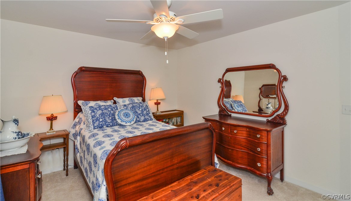 3413 Edwardsville Dr