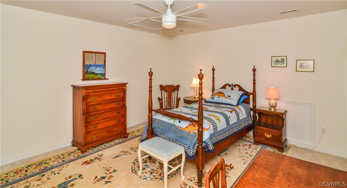 3413 Edwardsville Dr