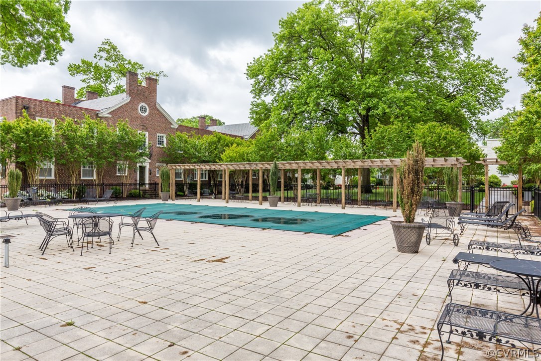 56 E Lock Ln Unit#U6