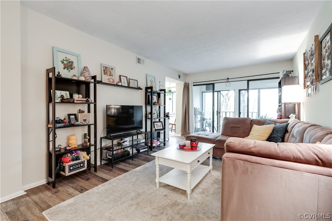 1507 Largo Rd Unit#T2
