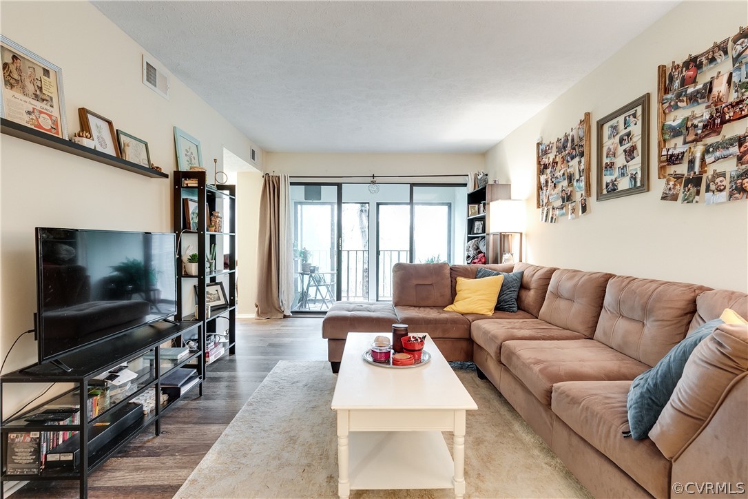 1507 Largo Rd Unit#T2