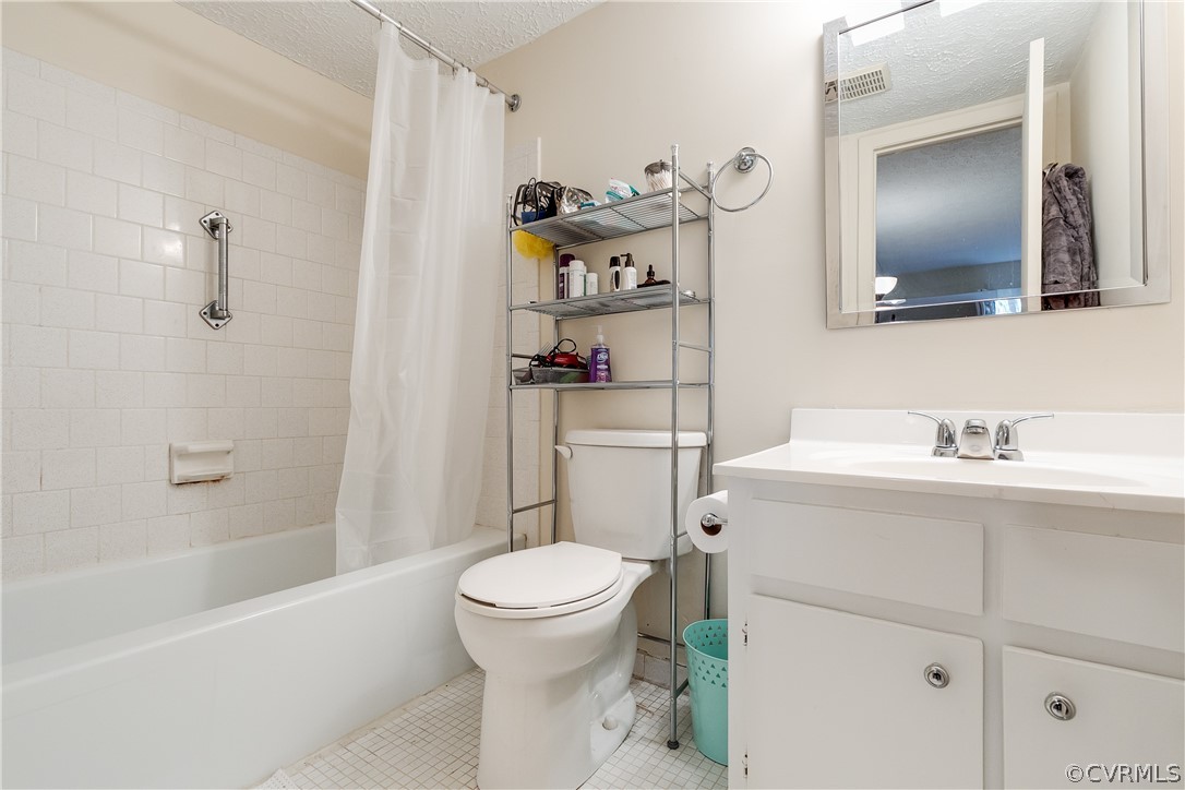 1507 Largo Rd Unit#T2