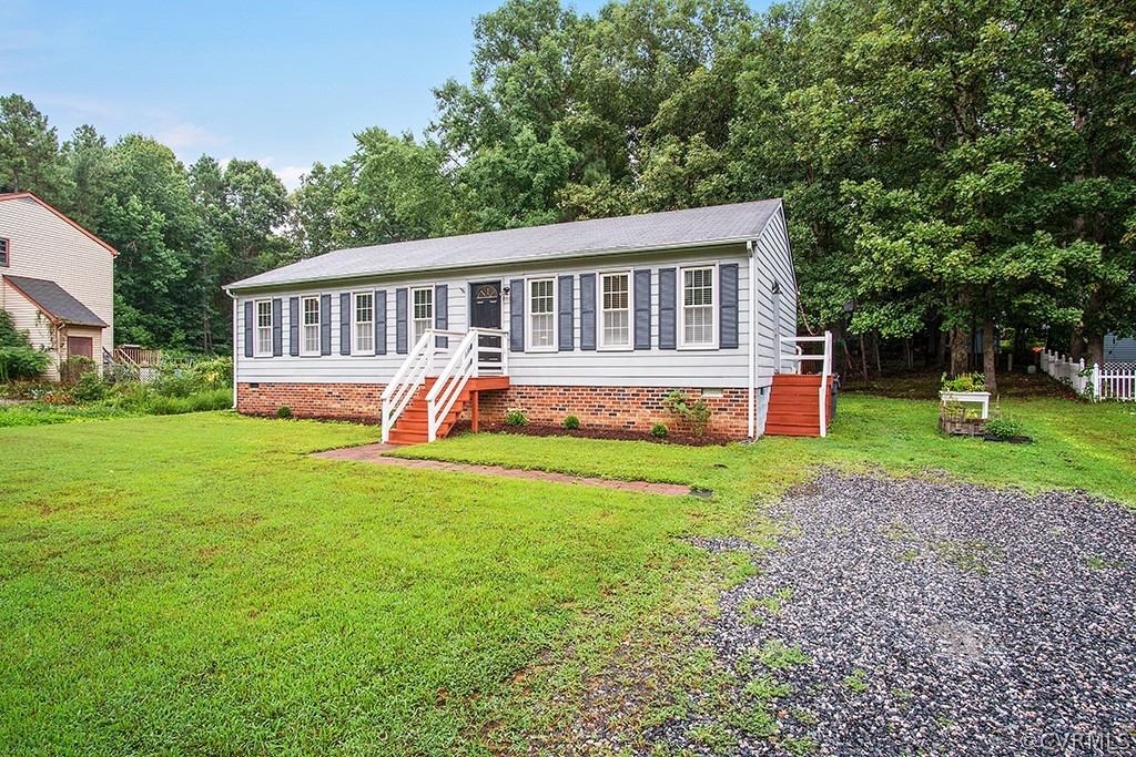 805 Clivendon Ct