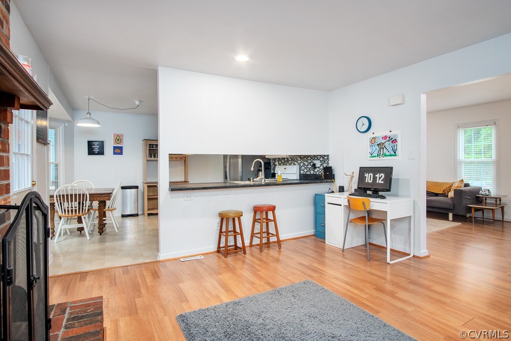 805 Clivendon Ct