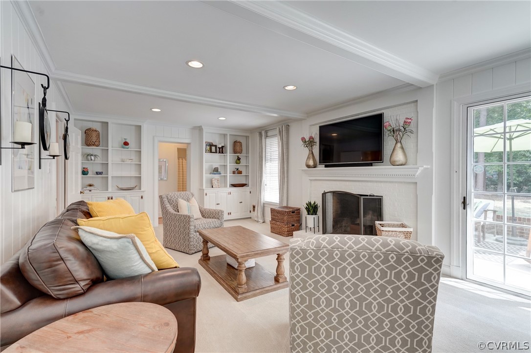 3421 Kenmore Rd