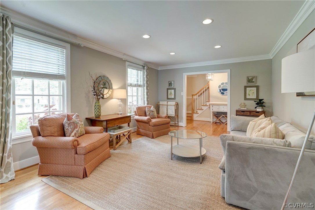 3421 Kenmore Rd