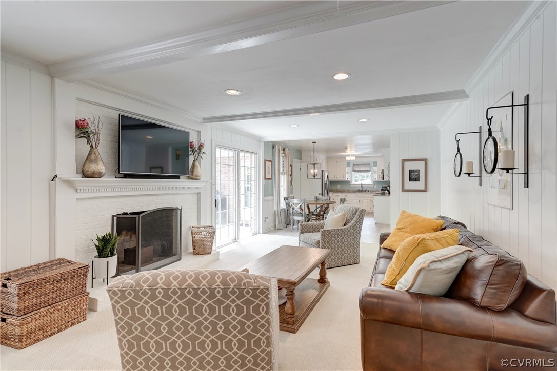 3421 Kenmore Rd