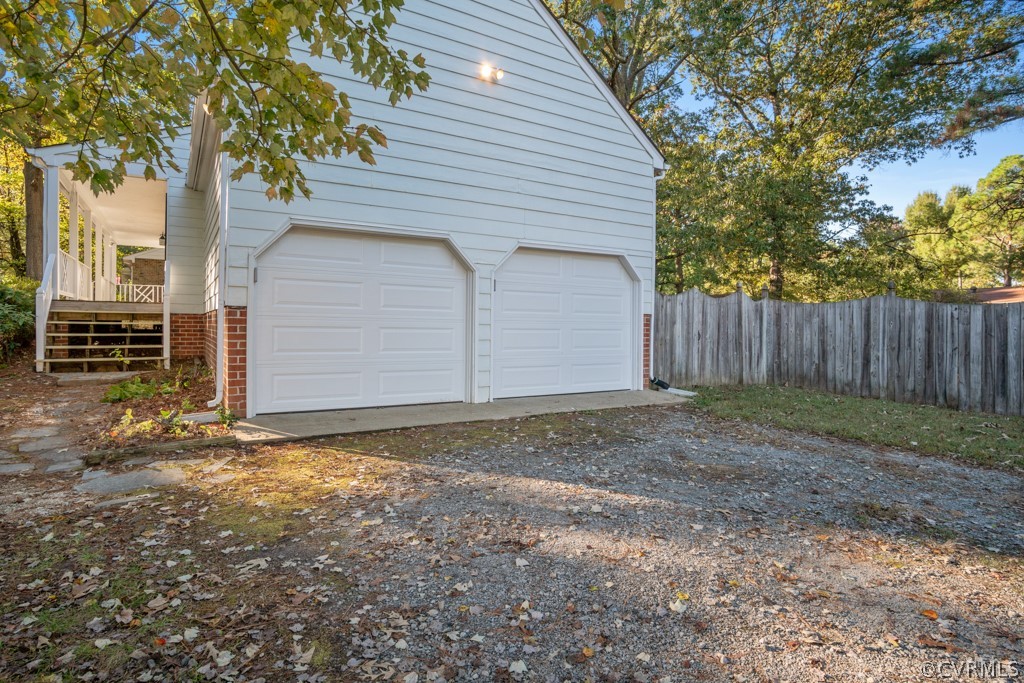 1422 Southbury Ave