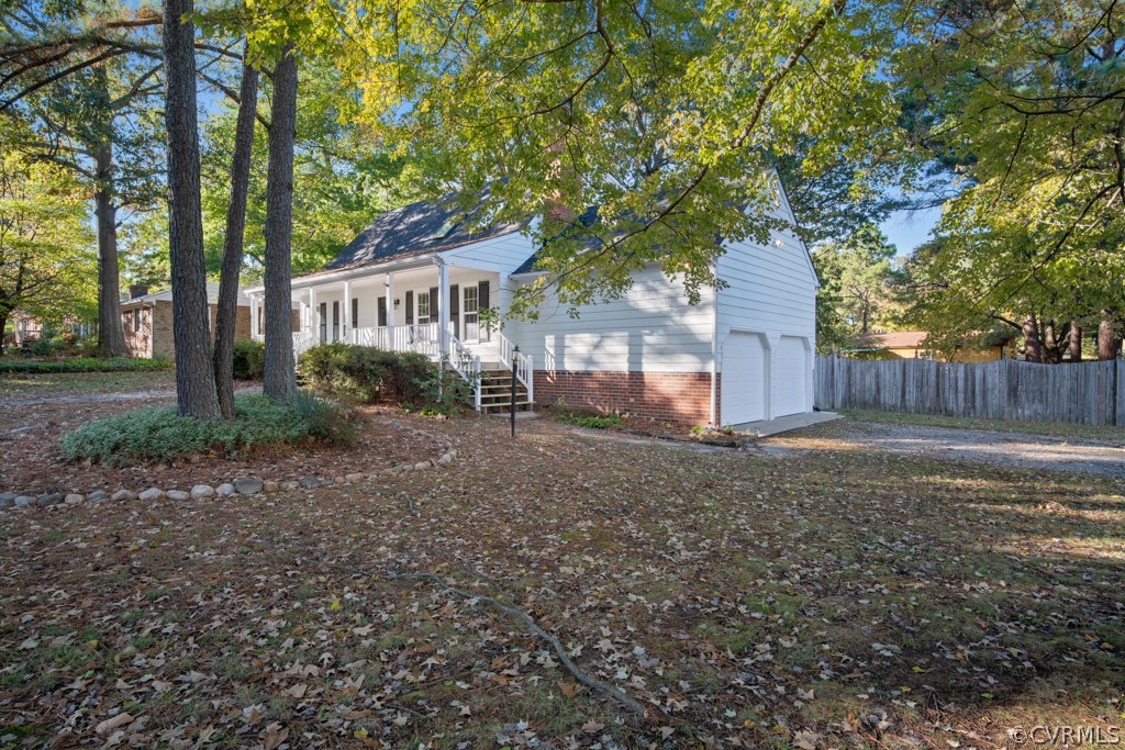 1422 Southbury Ave