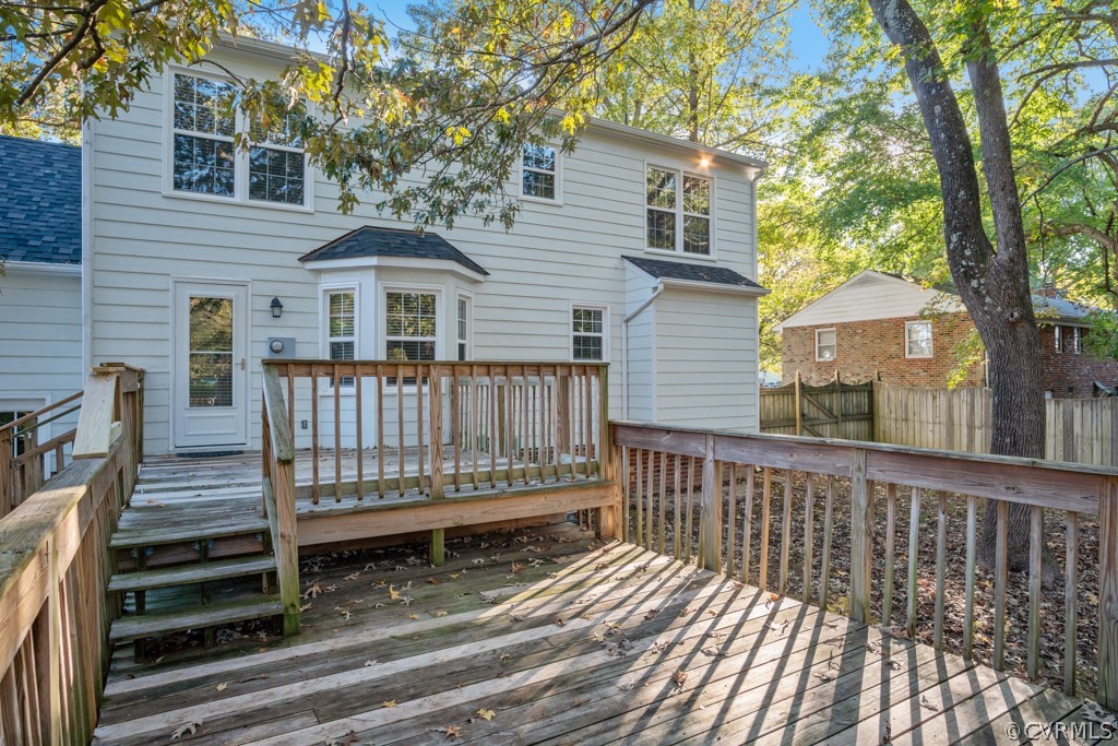 1422 Southbury Ave