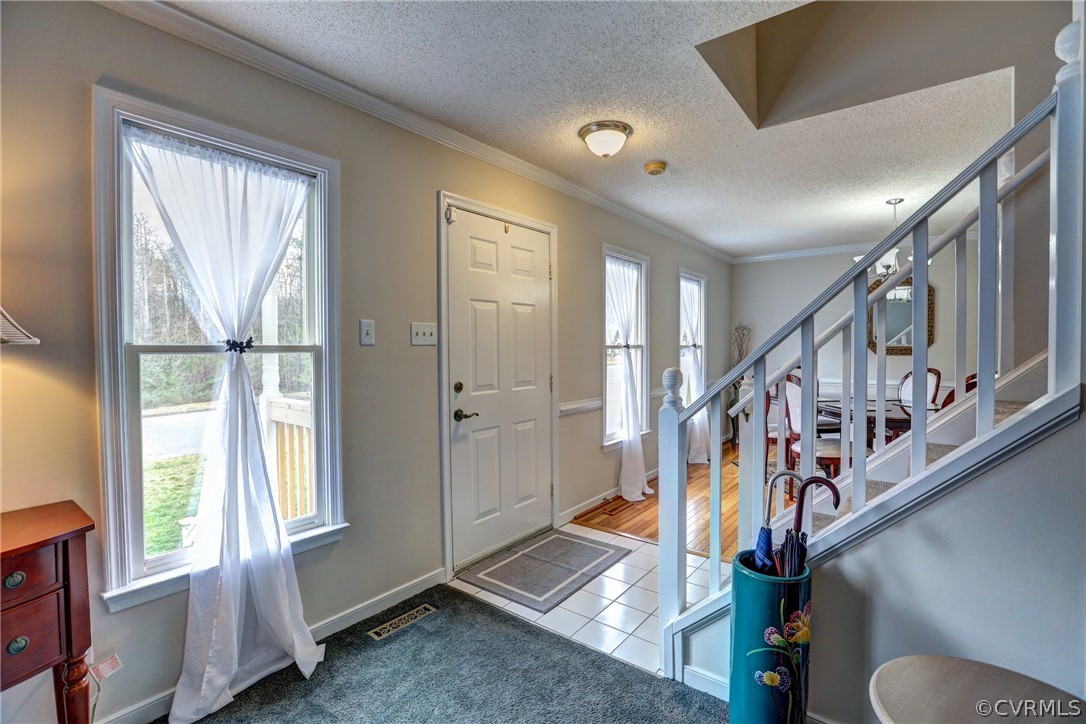 10424 White Rabbit Rd