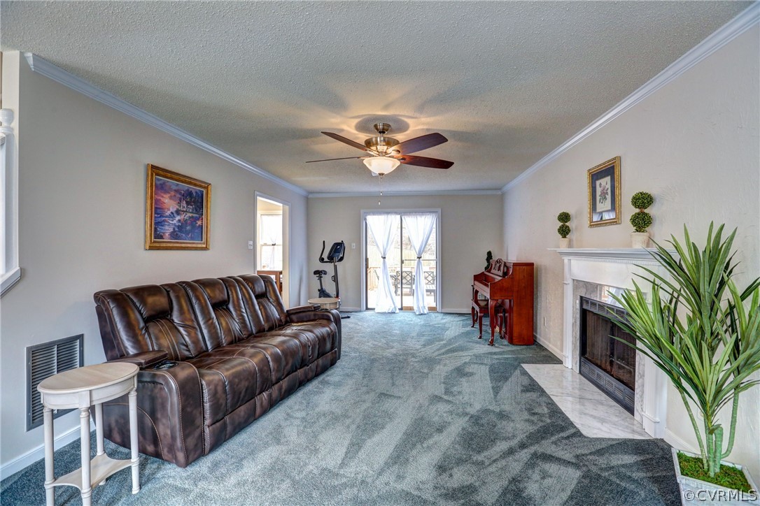 10424 White Rabbit Rd