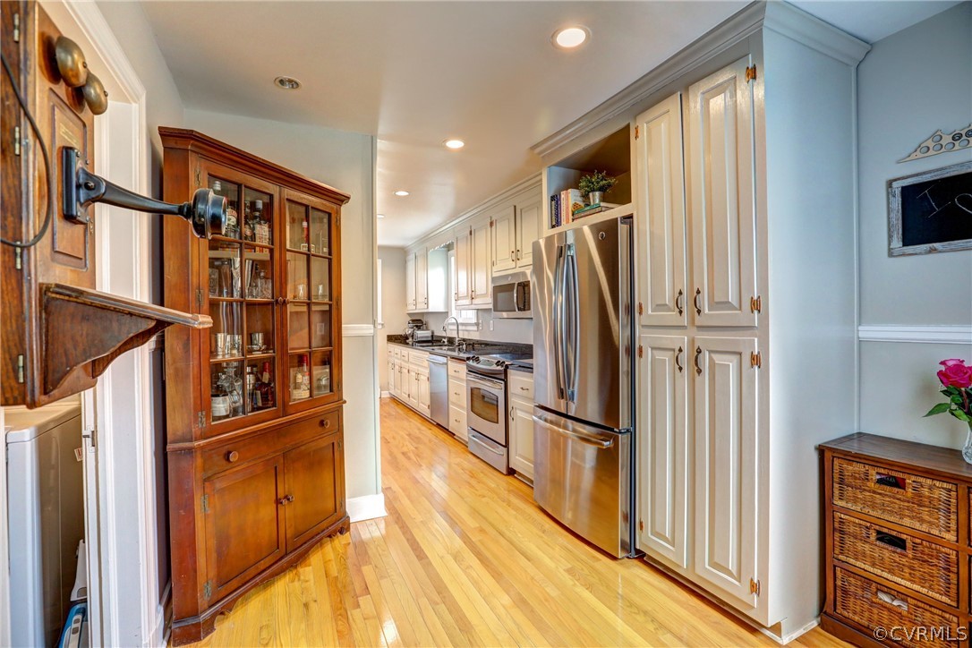 1001 Normandy Dr