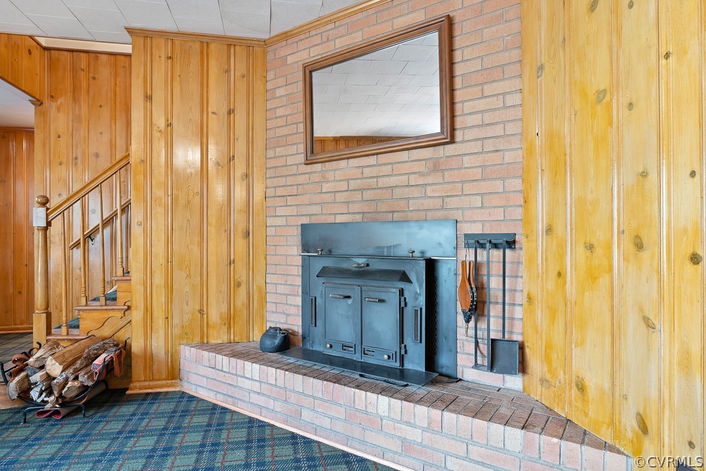 3220 E Weyburn Rd