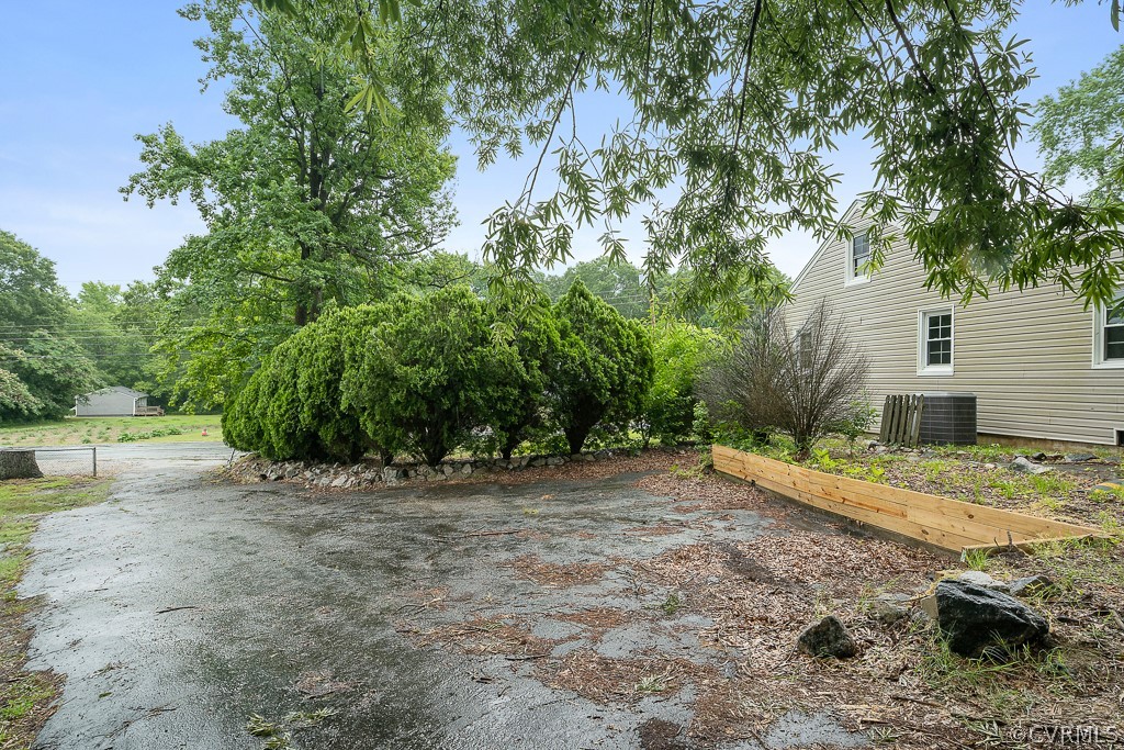 16106 Lucia Dr