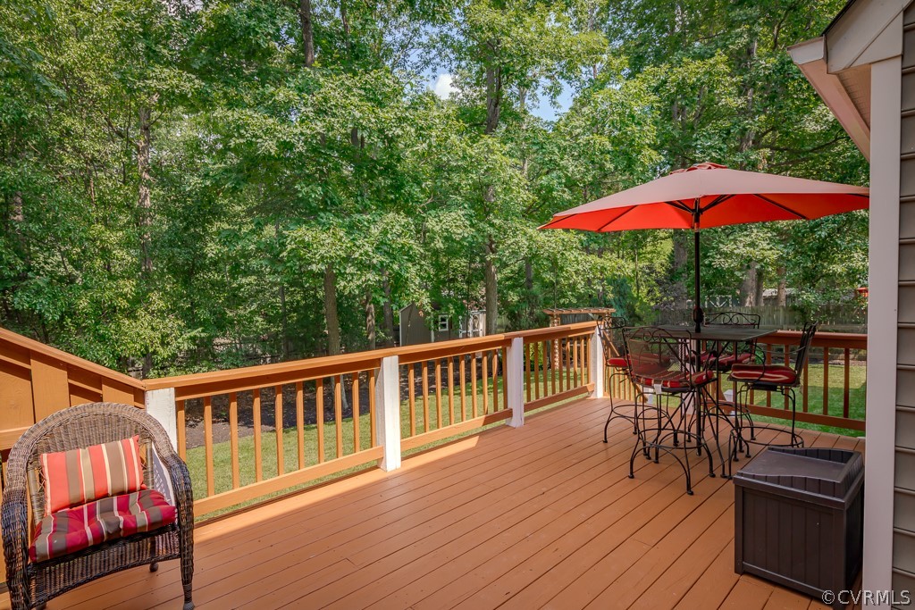 1322 Walton Bluff Ter