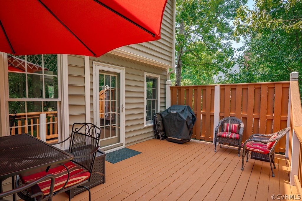 1322 Walton Bluff Ter