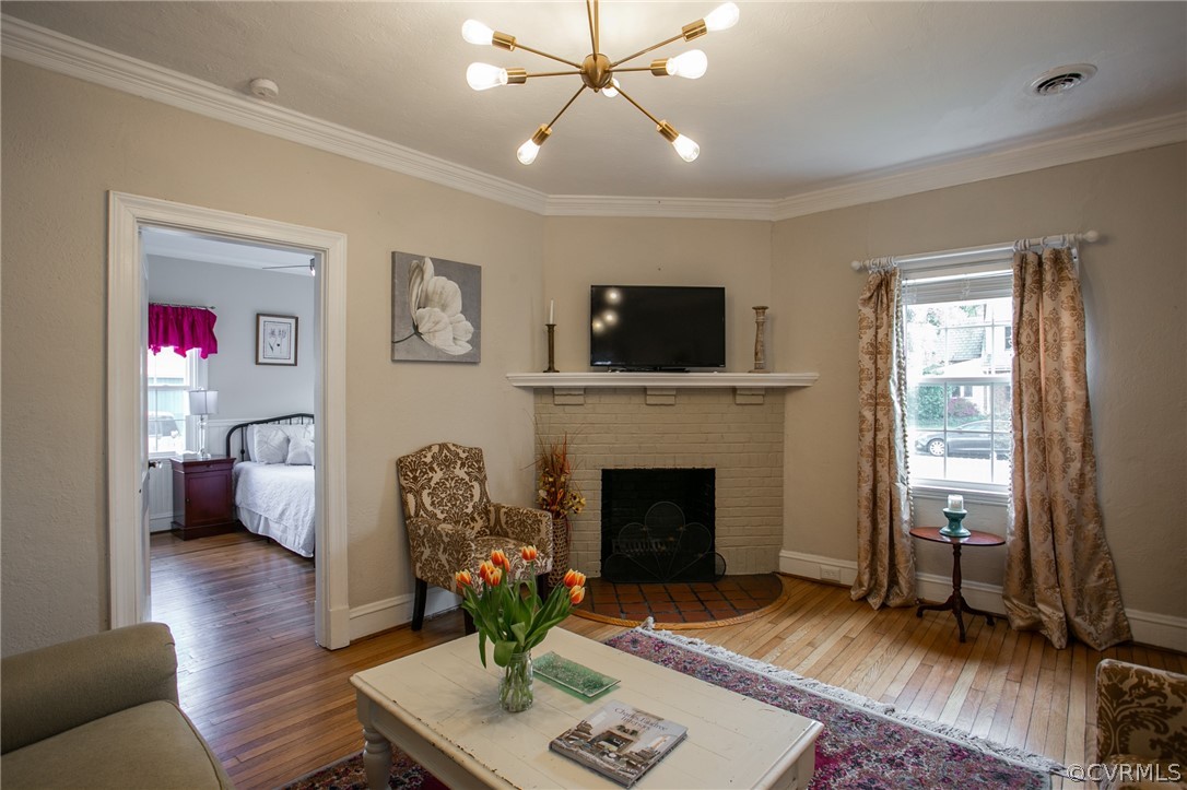 1210 Amherst Ave
