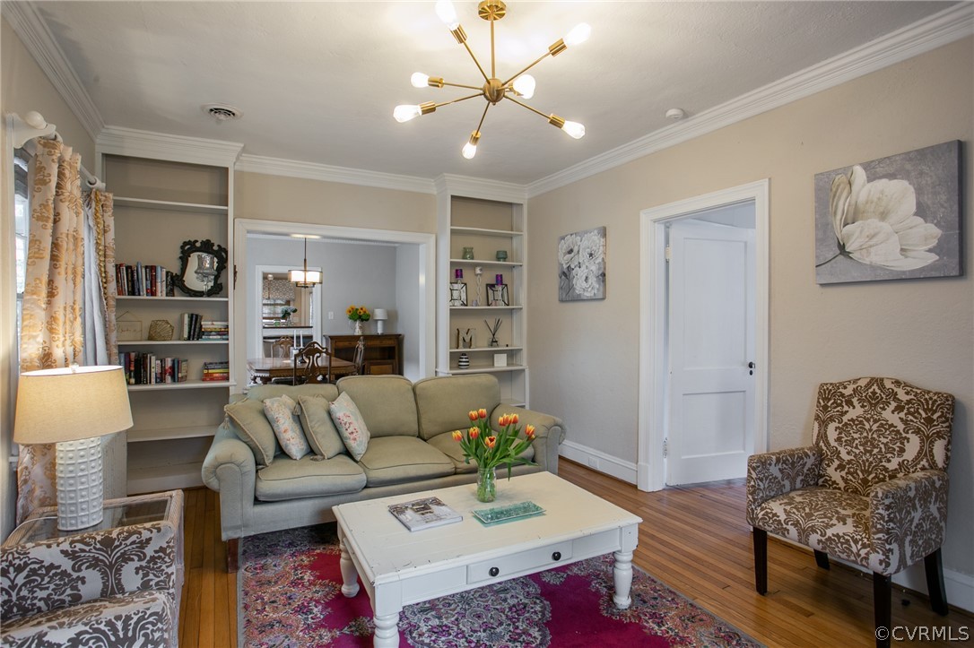 1210 Amherst Ave