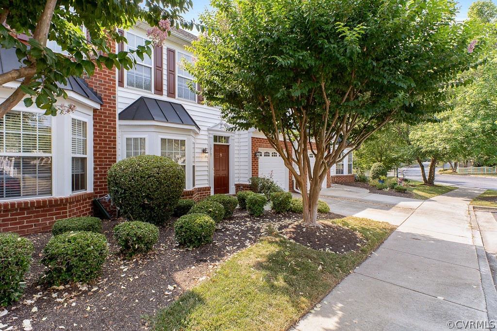10502 Bishops Gate Dr