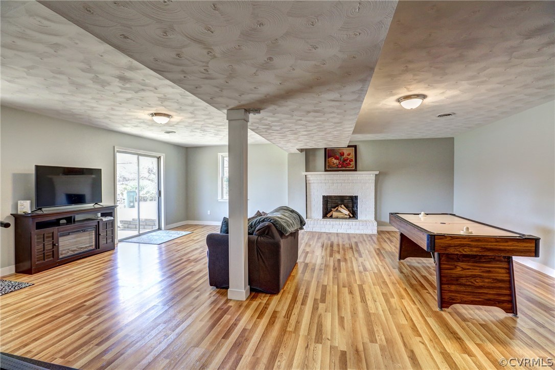 357 Waxwing Dr