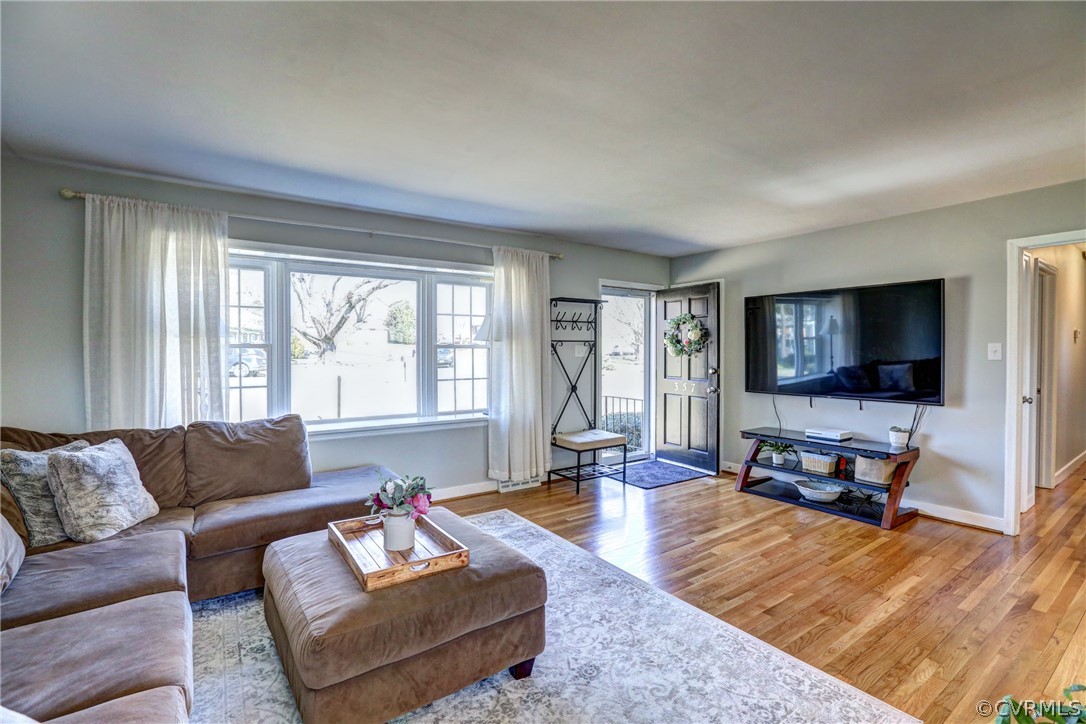 357 Waxwing Dr